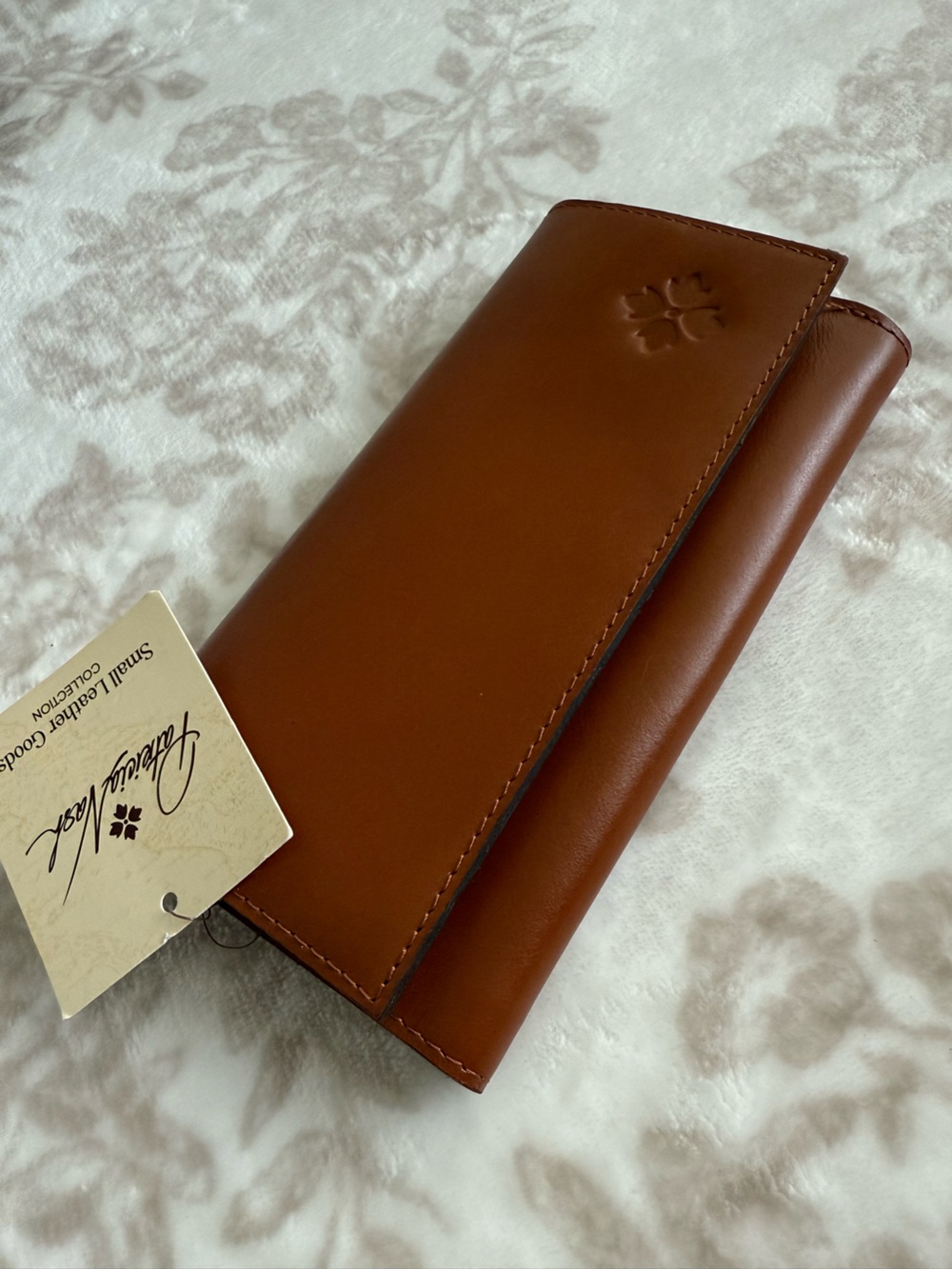 NEW Patricia Nash Brown Tan Leather Trifold Teresa Wallet - Picture 4 of 8